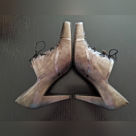 Excellent condition size 7 3" heels - Picture 2 of 11